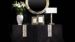 Cabinets and bookcases - Otto cabinet in horn and glossy ebony - ambiance picture - Arcahorn