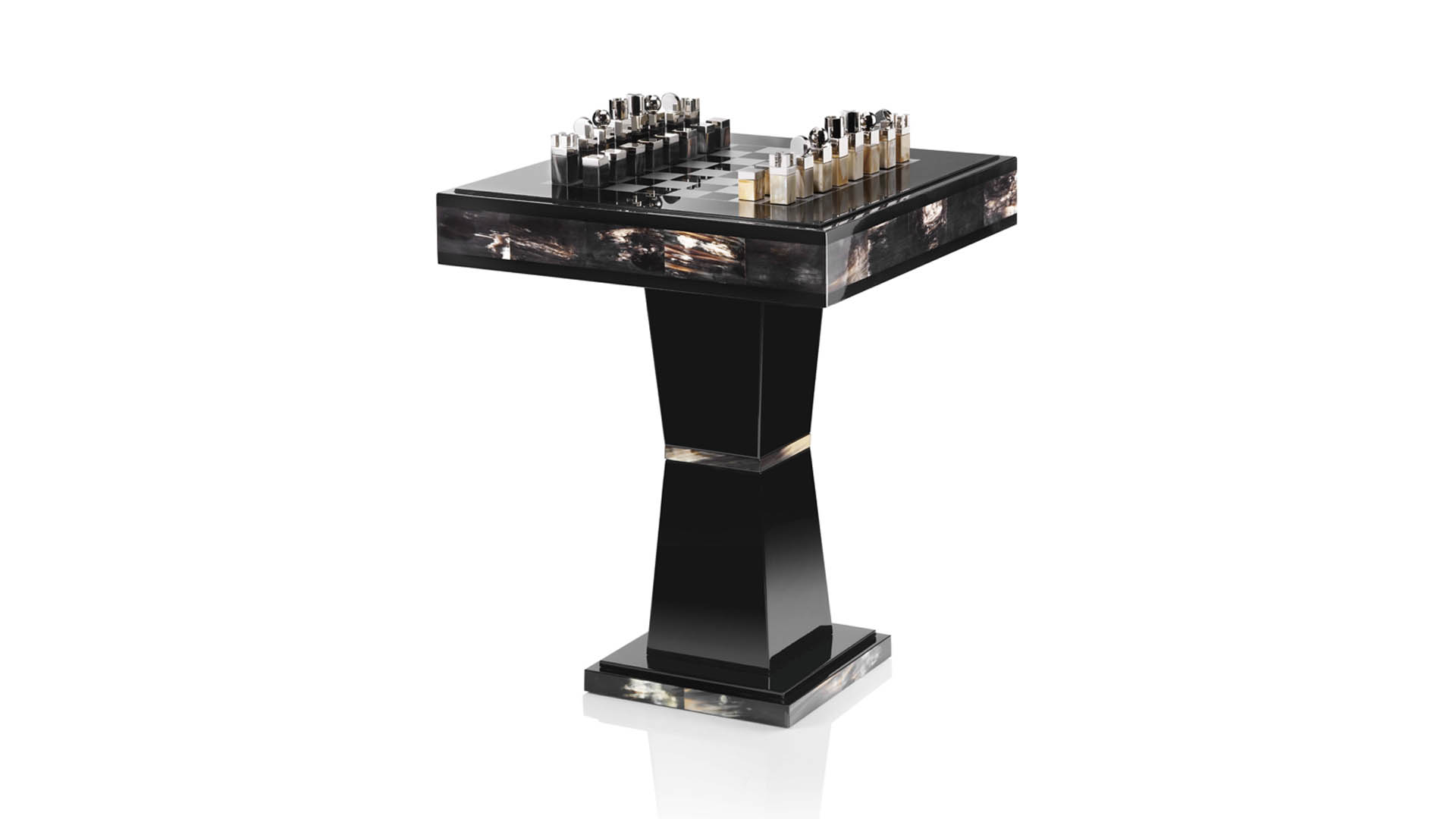 Gaming tables - Alfio chess table in horn and glossy black lacquered wood - cover - Arcahorn