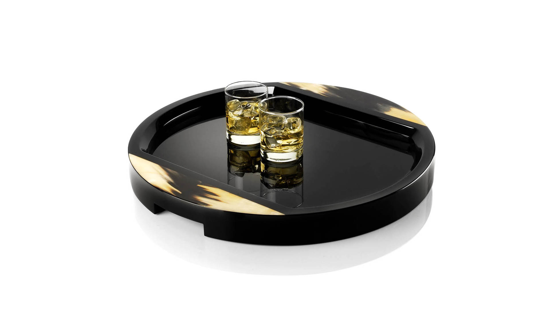Tableware - Gillo tray in horn and glossy black lacquered wood - cover - Arcahorn