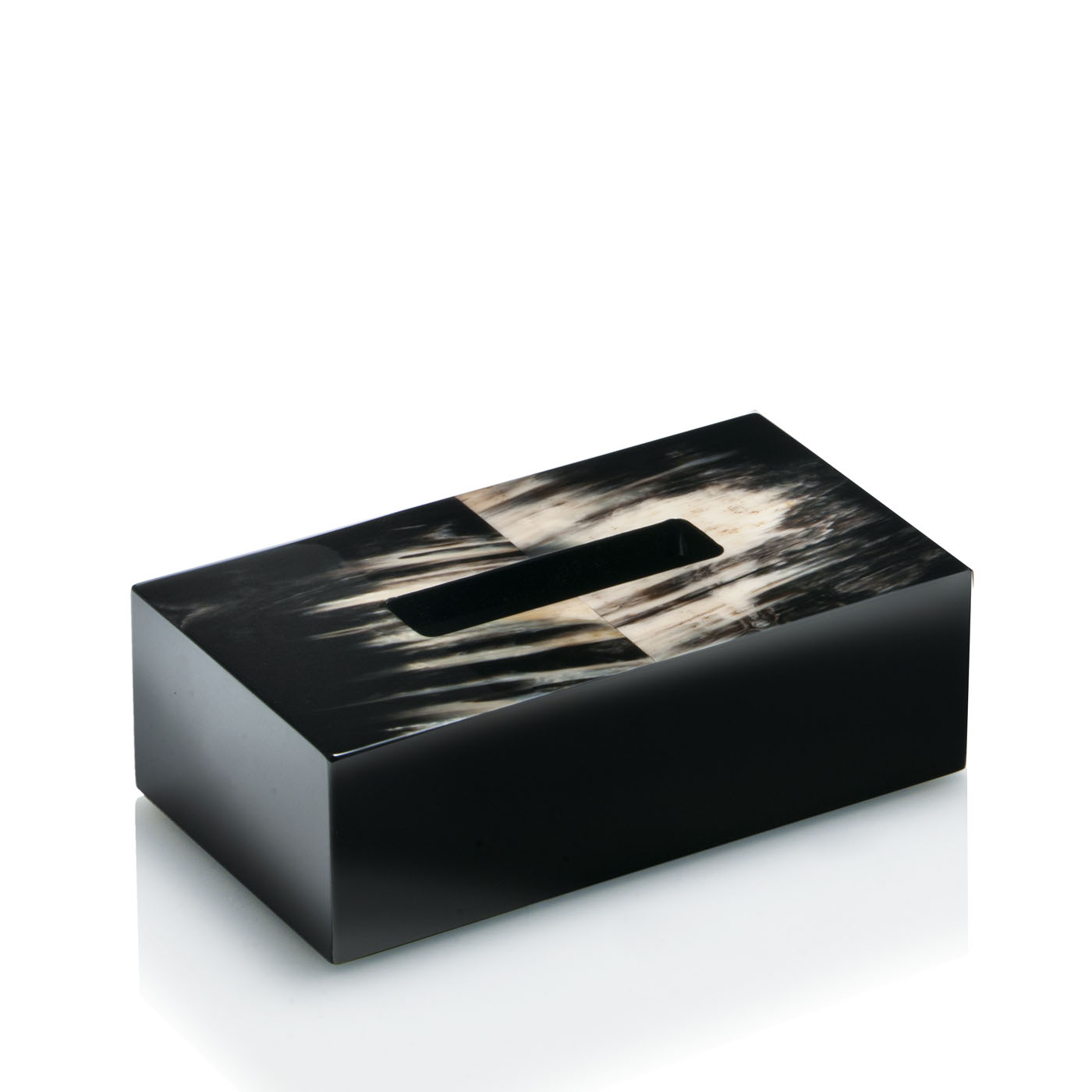 Bath sets - Armida tissue box holder in horn and glossy black lacquered wood - ambiance picture - Arcahorn