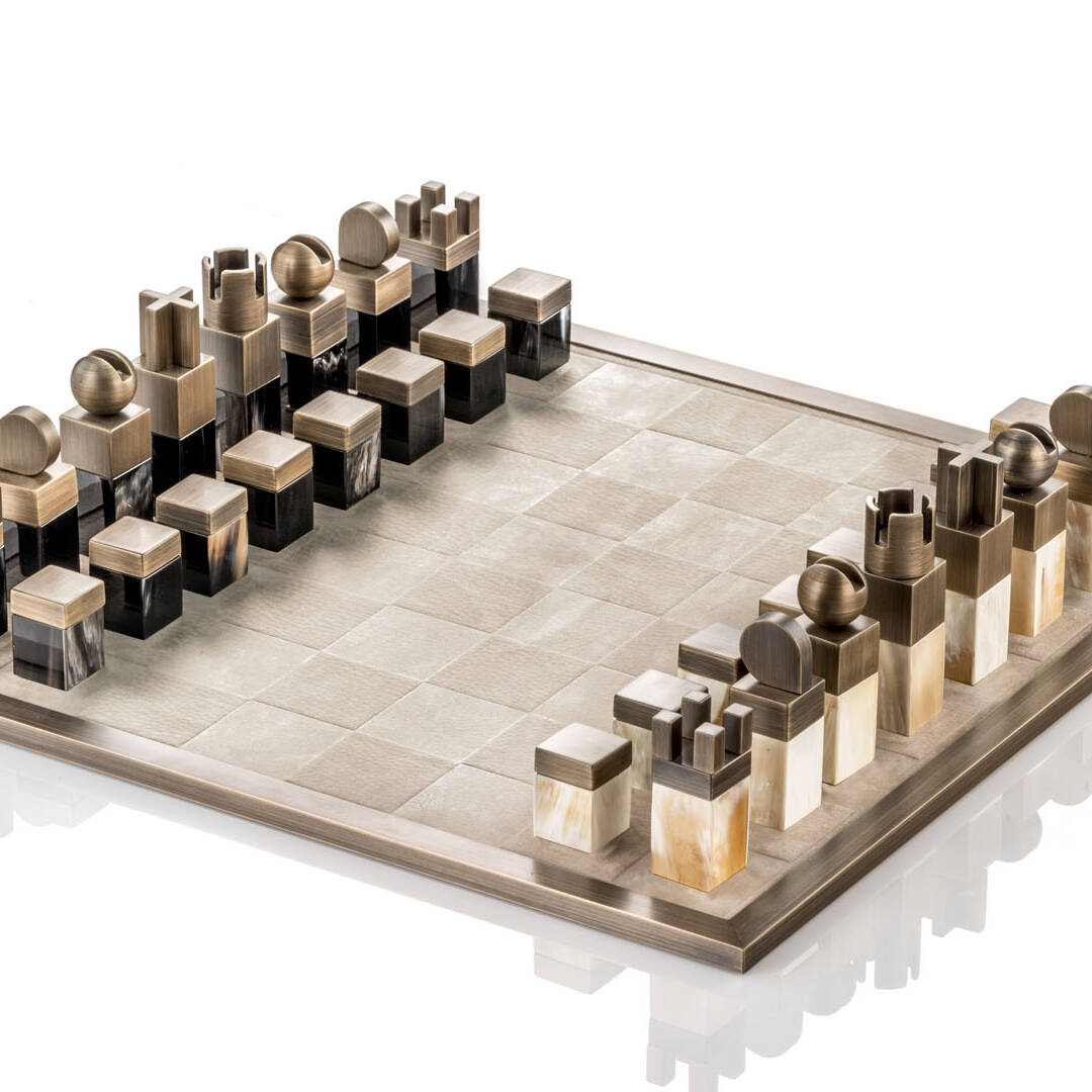 Gaming tables - Trafalgar chess set in nabuk leahter and horn - Arcahorn