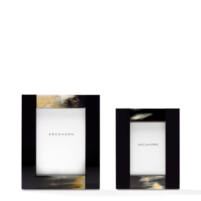 MEDEA PICTURE FRAMES