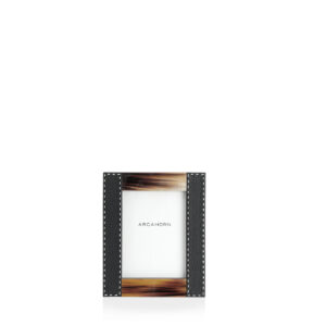 Picture frames and boxes - Dorotea picture frames in horn and Onyx colour leather 4461 - Arcahorn