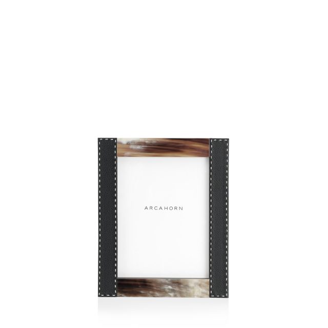 Picture frames and boxes - Dorotea picture frames in horn and Onyx colour leather 4463 - Arcahorn