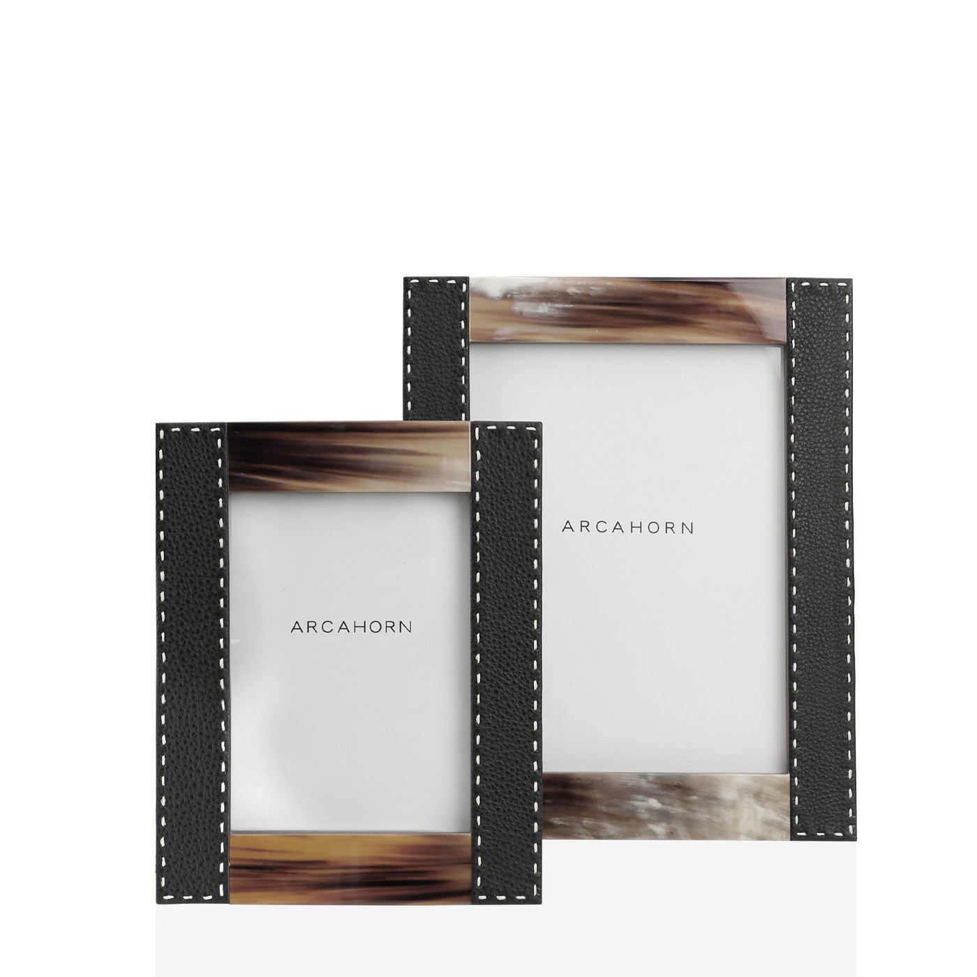 Picture frames and boxes - Dorotea picture frames in horn and Onyx colour leather - Arcahorn