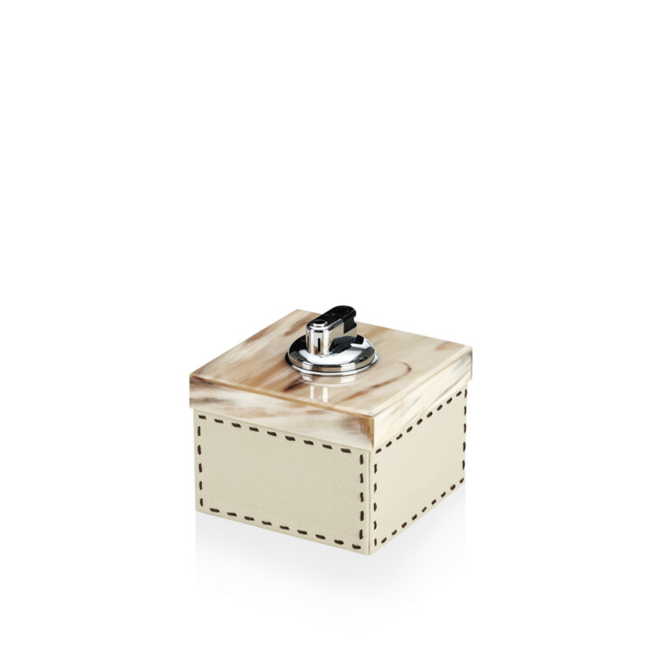 Office sets and smoking accessories – Leandro lighter in horn and Ice-cream colour pebbled leather mod. 4446 - Arcahorn