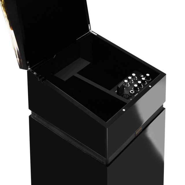 LYRA BLACK LOUDSPEAKER